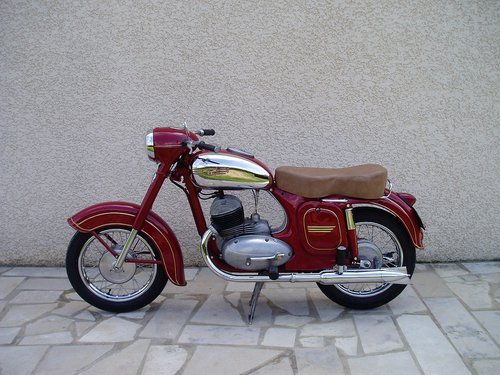 Jawa 350 Restomod