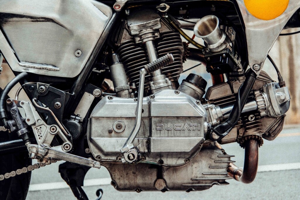 Ducati 860 GT Custom
