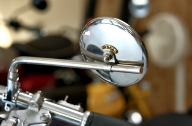 Kawasaki W650 Tracker