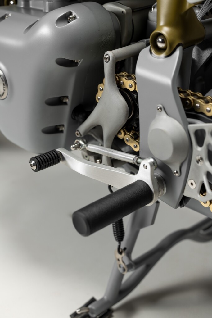 Royal Enfield Bear 650 Custom
