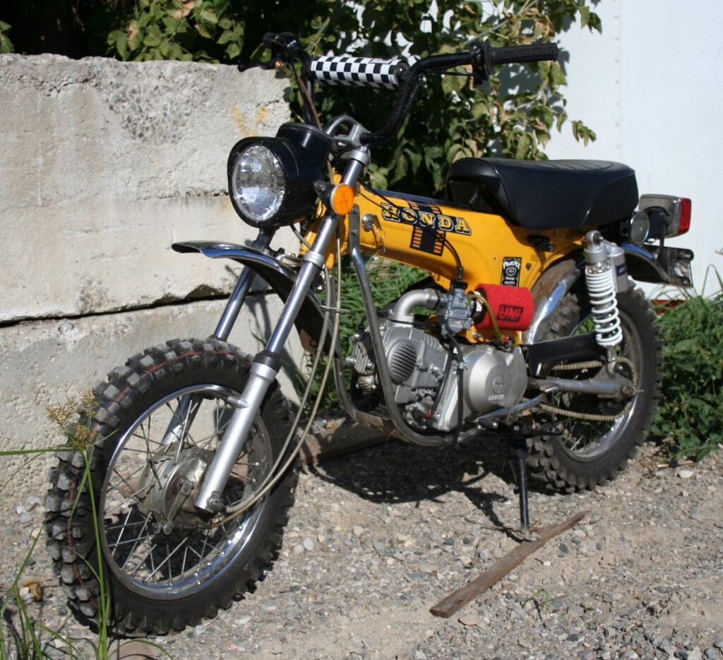 Honda ST90 Custom